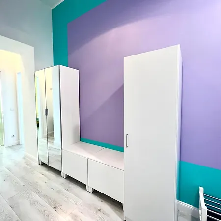 Cozy Convenient Center דירה